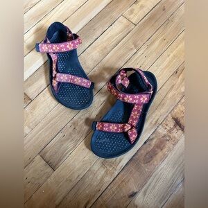 Teva red and orange floral print sandals‎